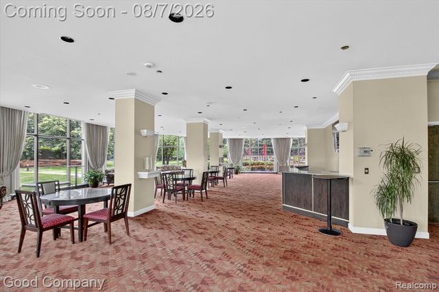 5000 Town Center 1402, Southfield, MI 48075