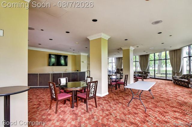 5000 Town Center 1402, Southfield, MI 48075
