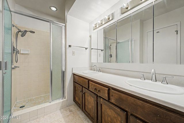 913 E LAGUNA Drive, Tempe, AZ 85282