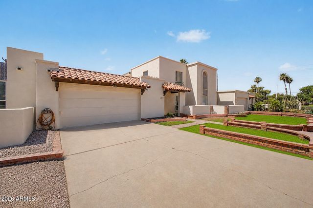 913 E LAGUNA Drive, Tempe, AZ 85282