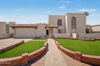 913 E LAGUNA Drive, Tempe, AZ 85282