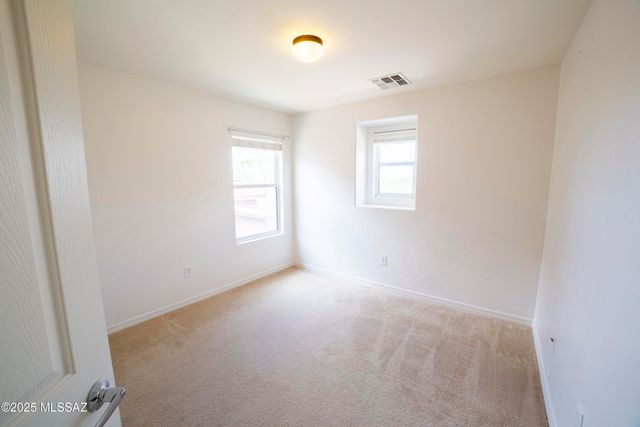 150 W Paseo Celestial, Sahuarita, AZ 85629