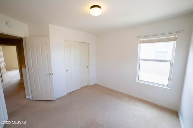 150 W Paseo Celestial, Sahuarita, AZ 85629