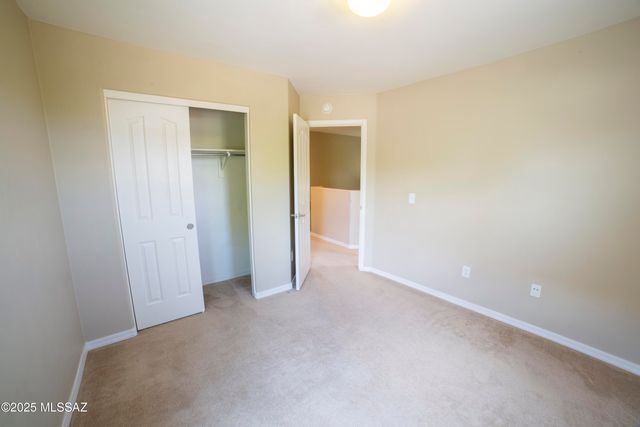 150 W Paseo Celestial, Sahuarita, AZ 85629