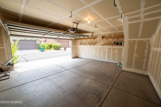 150 W Paseo Celestial, Sahuarita, AZ 85629