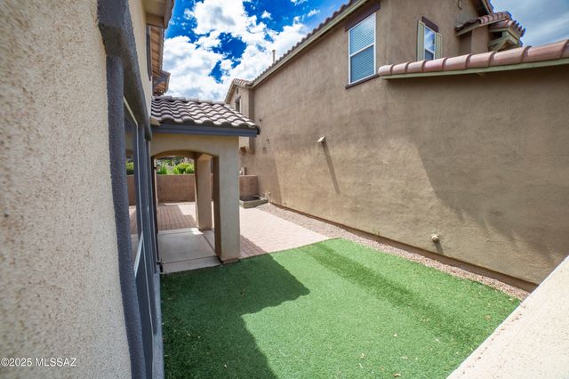 150 W Paseo Celestial, Sahuarita, AZ 85629