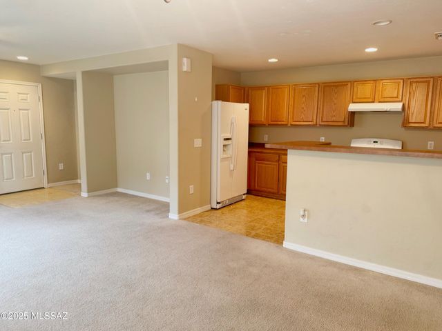 150 W Paseo Celestial, Sahuarita, AZ 85629