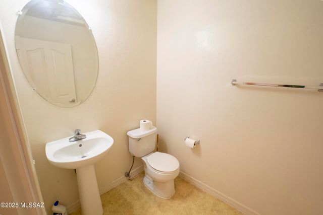 150 W Paseo Celestial, Sahuarita, AZ 85629