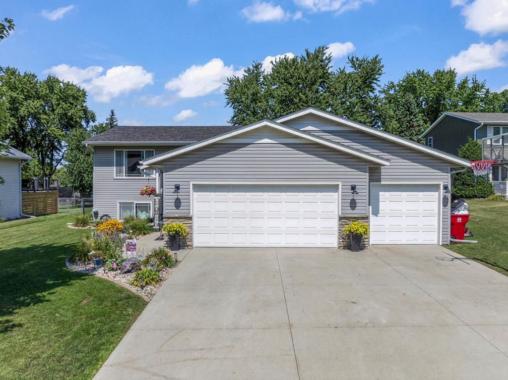 1005 4th Place NW, Kasson, MN 55944