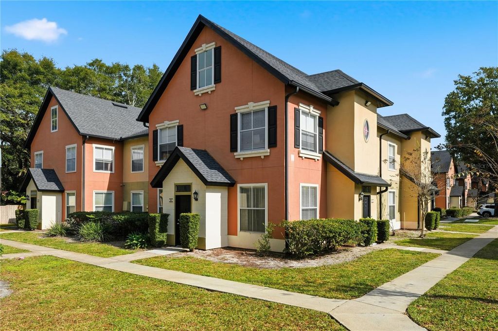 Image 1 of property listing at 6017 WESTGATE DRIVE 911, Orlando, FL 32835