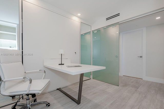 2301 Collins Ave 739, Miami Beach, FL 33139