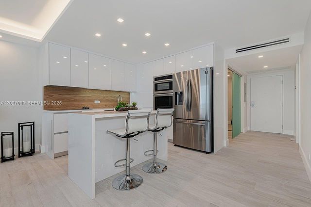 2301 Collins Ave 739, Miami Beach, FL 33139