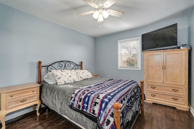 1707 W Glenwood Street, Springfield, MO 65807