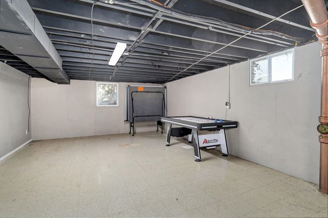 1707 W Glenwood Street, Springfield, MO 65807