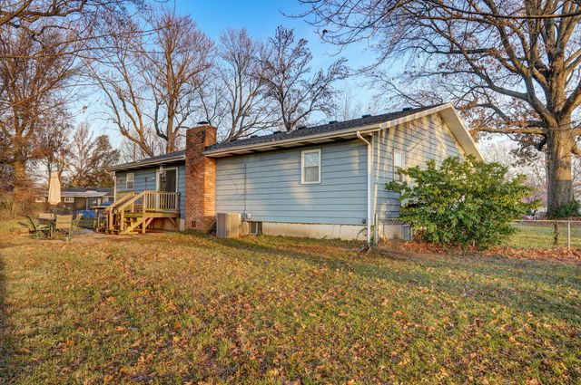 1707 W Glenwood Street, Springfield, MO 65807