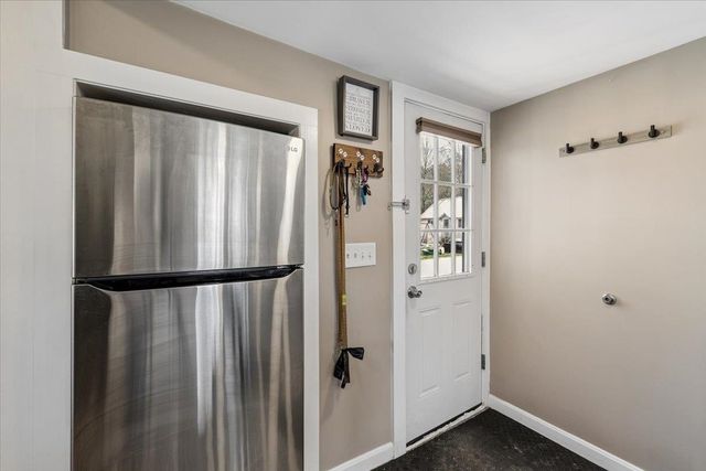 9 Hillcrest Avenue, Pembroke, NH 03275