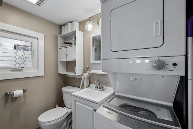 9 Hillcrest Avenue, Pembroke, NH 03275