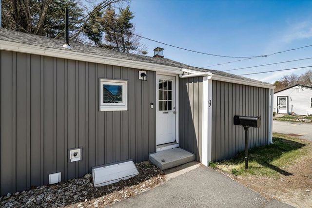 9 Hillcrest Avenue, Pembroke, NH 03275