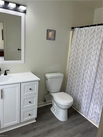 30 Williamson Park Dr Apt C, Newport News, VA 23608