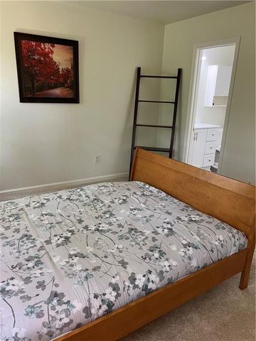 30 Williamson Park Dr Apt C, Newport News, VA 23608