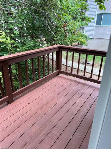 30 Williamson Park Dr Apt C, Newport News, VA 23608