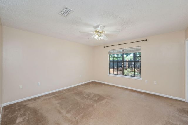 106 Campbell Avenue, Crestview, FL 32536