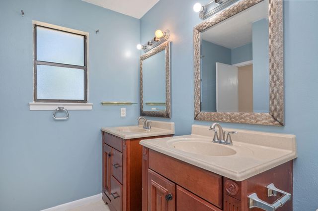 106 Campbell Avenue, Crestview, FL 32536