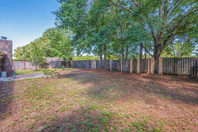 106 Campbell Avenue, Crestview, FL 32536