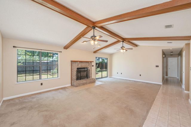 106 Campbell Avenue, Crestview, FL 32536