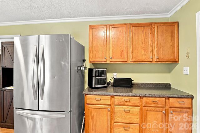 515 Lakewood Drive, Gastonia, NC 28056