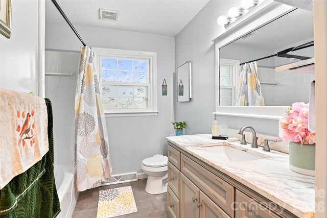 515 Lakewood Drive, Gastonia, NC 28056