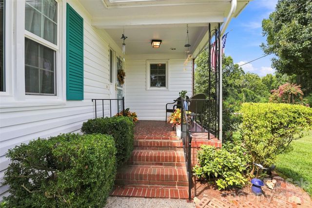 515 Lakewood Drive, Gastonia, NC 28056