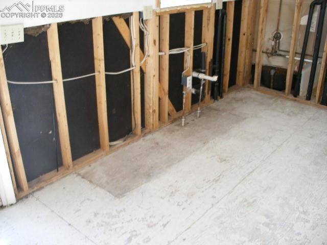 2195 Farnsworth Drive, Colorado Springs, CO 80916