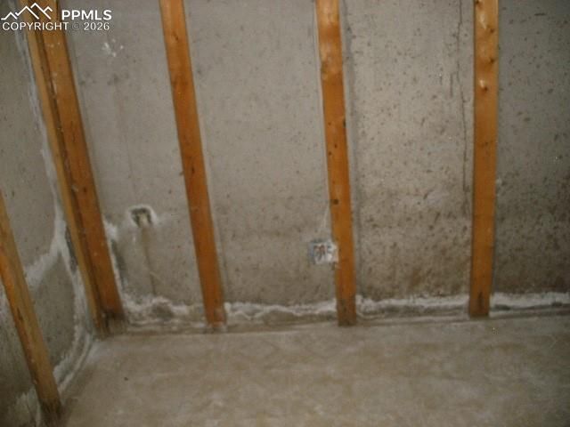 2195 Farnsworth Drive, Colorado Springs, CO 80916