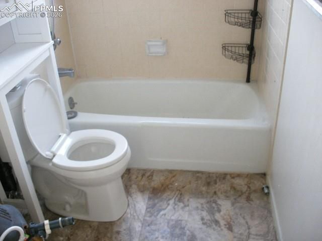 2195 Farnsworth Drive, Colorado Springs, CO 80916