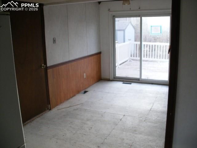 2195 Farnsworth Drive, Colorado Springs, CO 80916