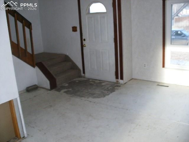 2195 Farnsworth Drive, Colorado Springs, CO 80916