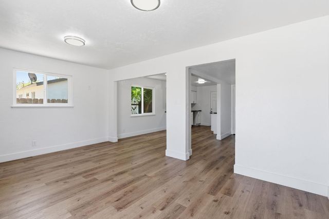 4619 E Dwight Way, Fresno, CA 93702