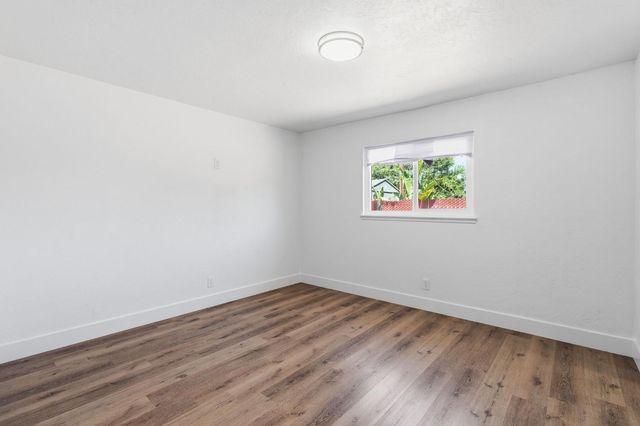 4619 E Dwight Way, Fresno, CA 93702