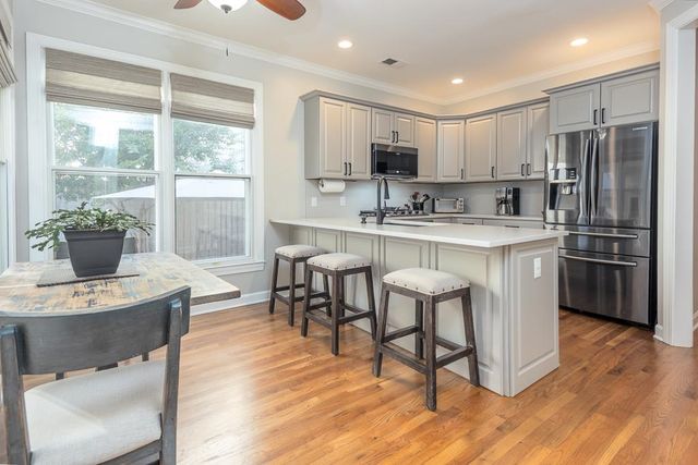 143 HARBOR ISLE CIR N, Memphis, TN 38103