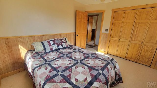 3425 Vaughn View Dr, Pueblo, CO 81005