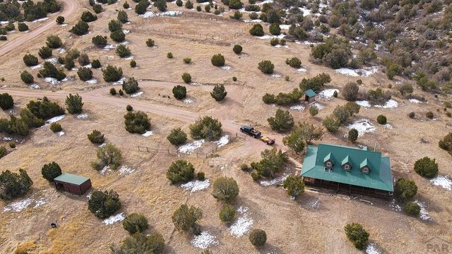 3425 Vaughn View Dr, Pueblo, CO 81005