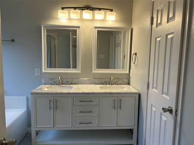 11905 Stephenville Drive, Frisco, TX 75035