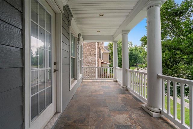 1988 General Warfield Way, Lexington, KY 40505