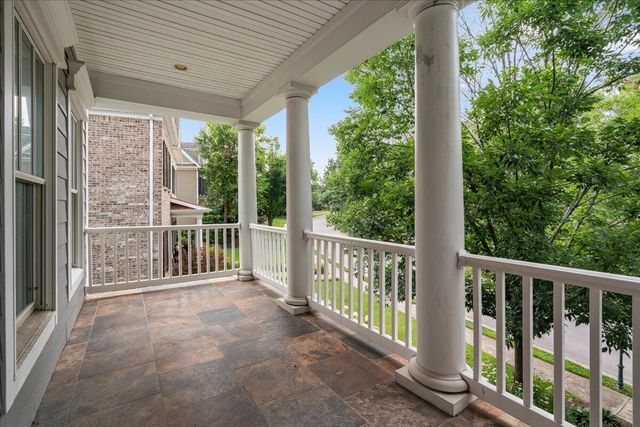 1988 General Warfield Way, Lexington, KY 40505