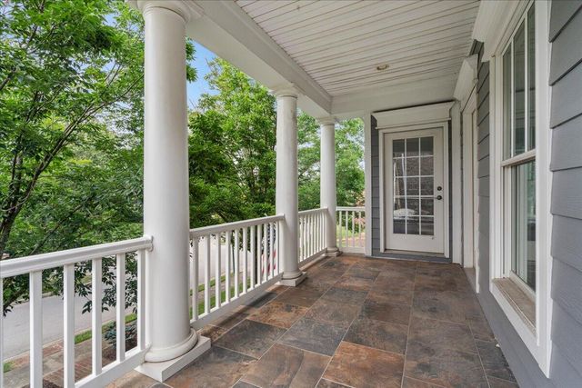 1988 General Warfield Way, Lexington, KY 40505