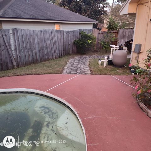 8470 SAND POINT Drive E, Jacksonville, FL 32244