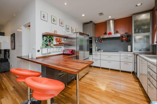 1026 28th Pl S Apt 1, Birmingham, AL 35205