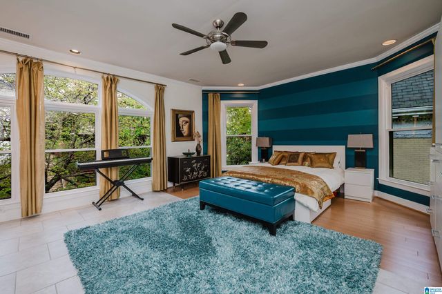 1026 28th Pl S Apt 1, Birmingham, AL 35205