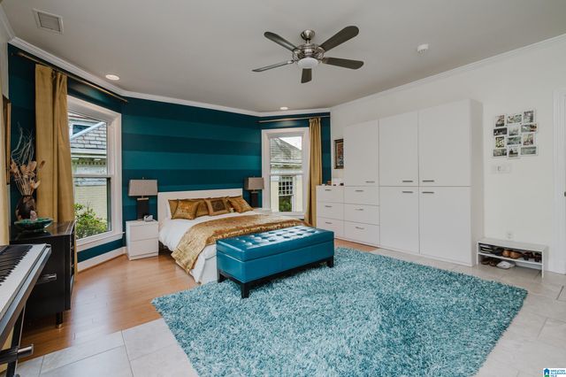 1026 28th Pl S Apt 1, Birmingham, AL 35205